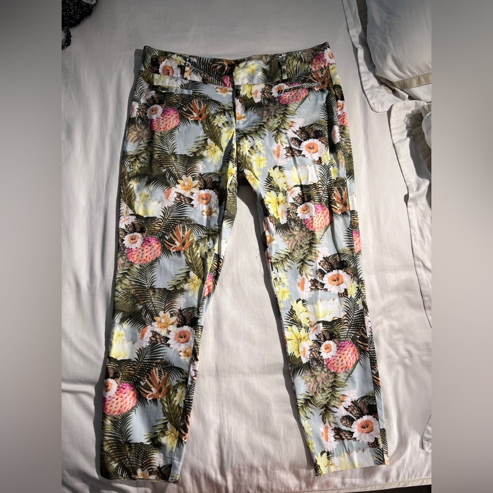 Tropical Patterned Capris